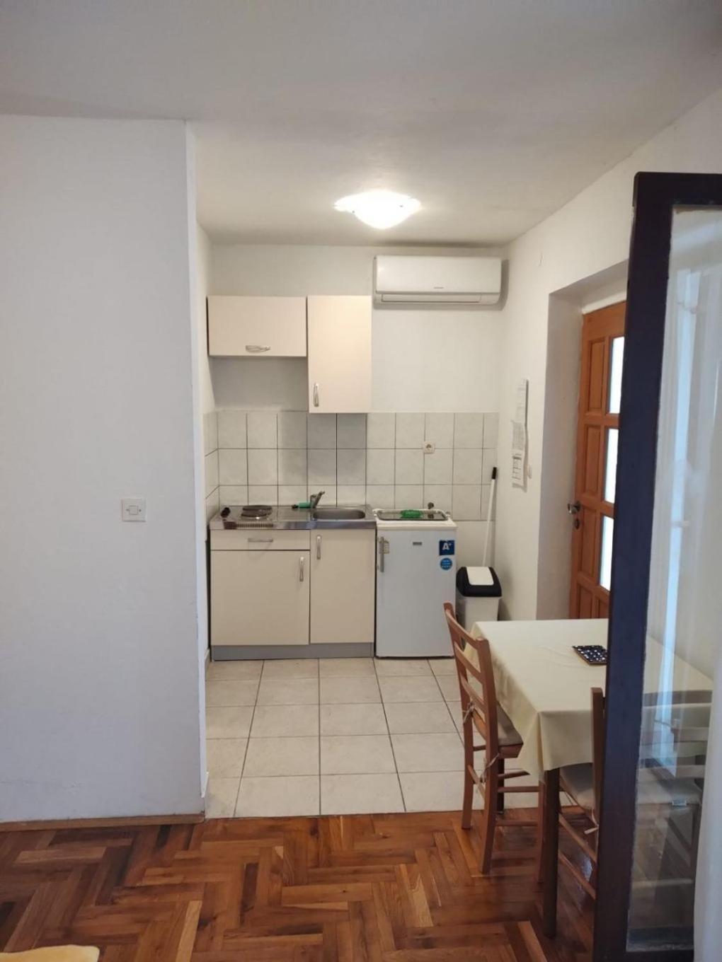Apartments Vale - 450M To The Beach Vodice Zewnętrze zdjęcie